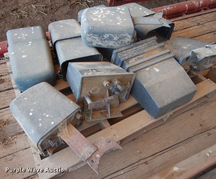 image for item GN9905 Center pivot parts