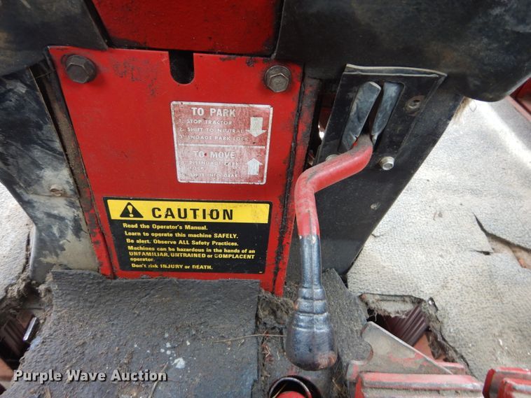 image for item GV9059 International 1566  tractor