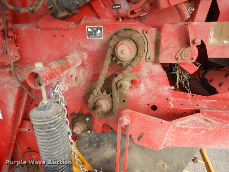 image for item GW9127 2011 New Holland BR7090  round baler