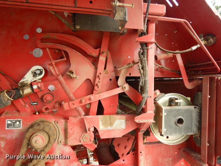 image for item GW9127 2011 New Holland BR7090  round baler