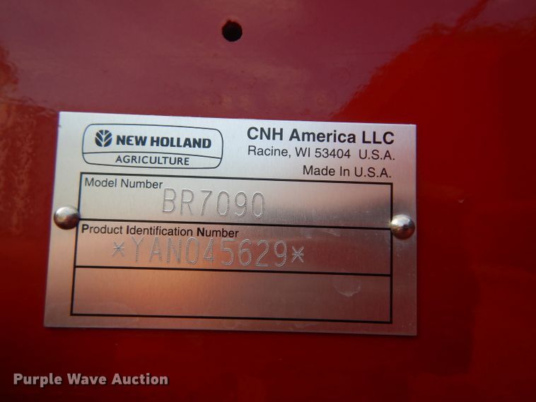 image for item GW9127 2011 New Holland BR7090  round baler