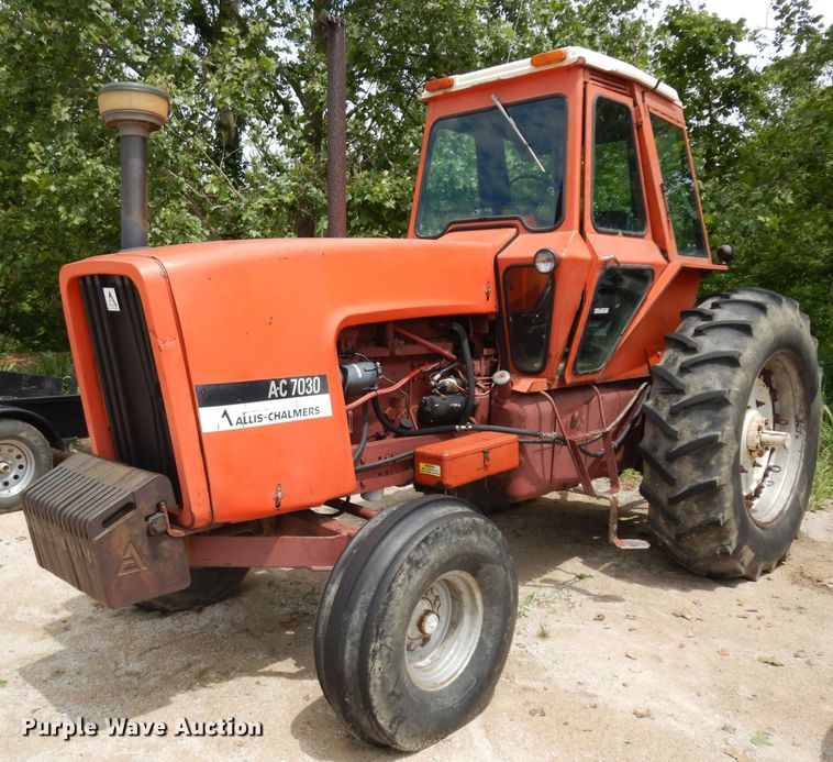 image for item GW9137 Allis Chalmers 7030  tractor
