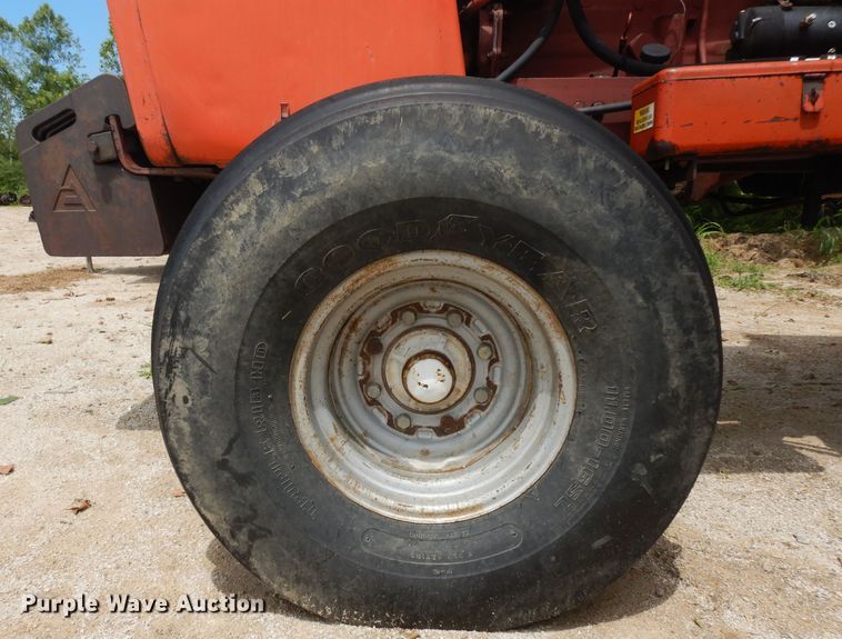 image for item GW9137 Allis Chalmers 7030  tractor