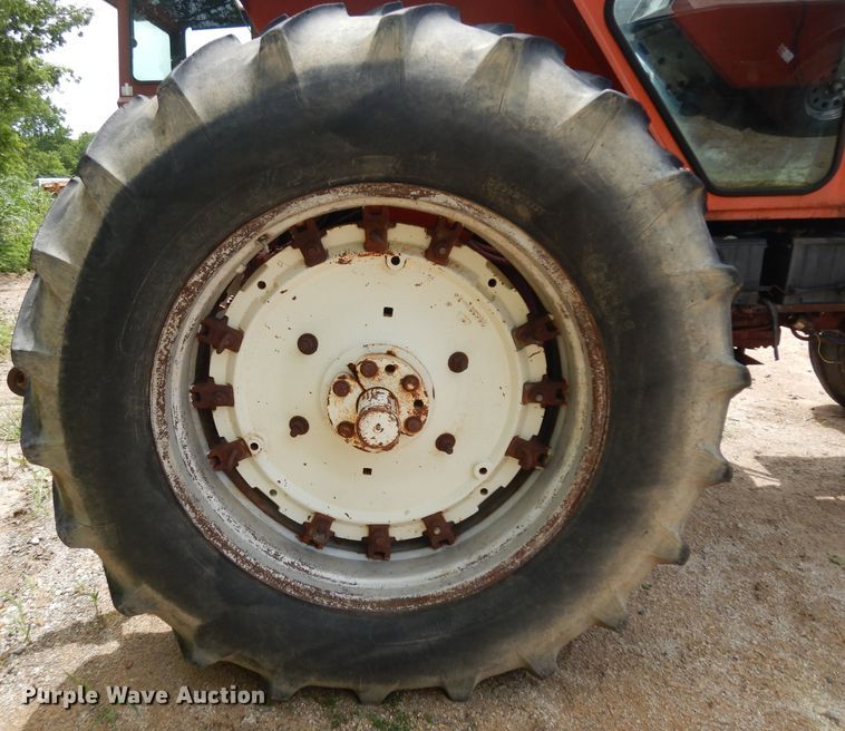 image for item GW9137 Allis Chalmers 7030  tractor