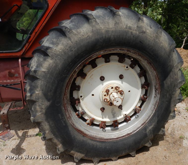 image for item GW9137 Allis Chalmers 7030  tractor