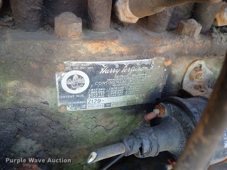 image for item GW9381 Harry Ferguson  tractor