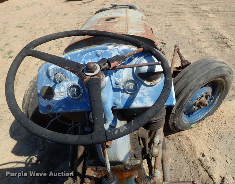 image for item GW9381 Harry Ferguson  tractor