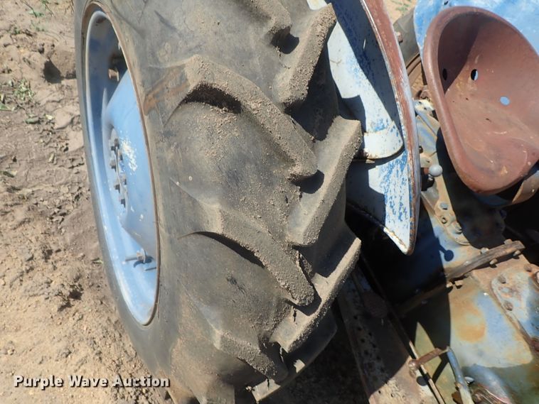 image for item GW9381 Harry Ferguson  tractor