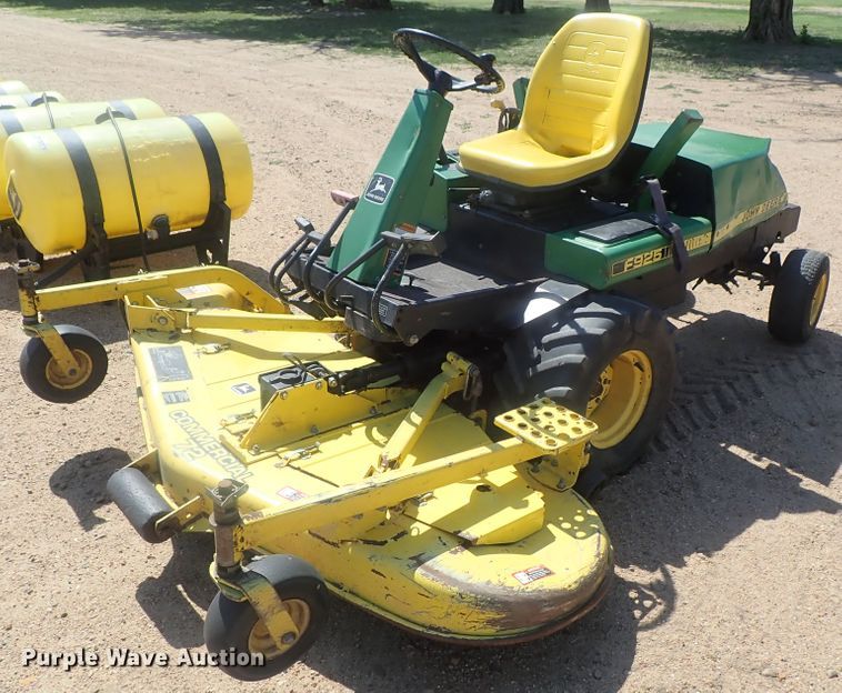 image for item GW9405 John Deere F925 lawn mower