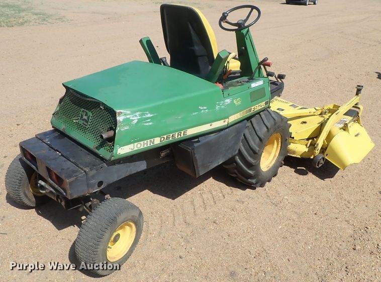 image for item GW9405 John Deere F925 lawn mower
