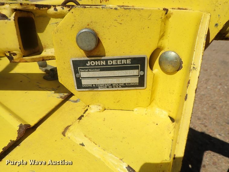 image for item GW9405 John Deere F925 lawn mower