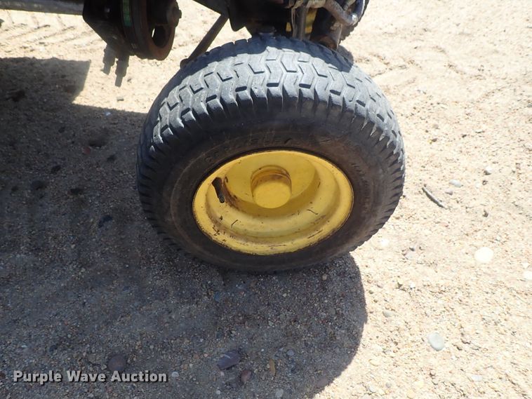 image for item GW9405 John Deere F925 lawn mower