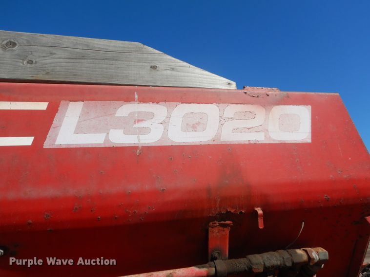 image for item GW9933 1985 International 2600 applicator truck