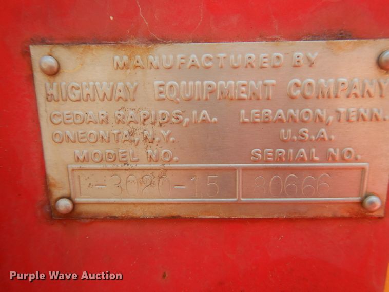 image for item GW9933 1985 International 2600 applicator truck
