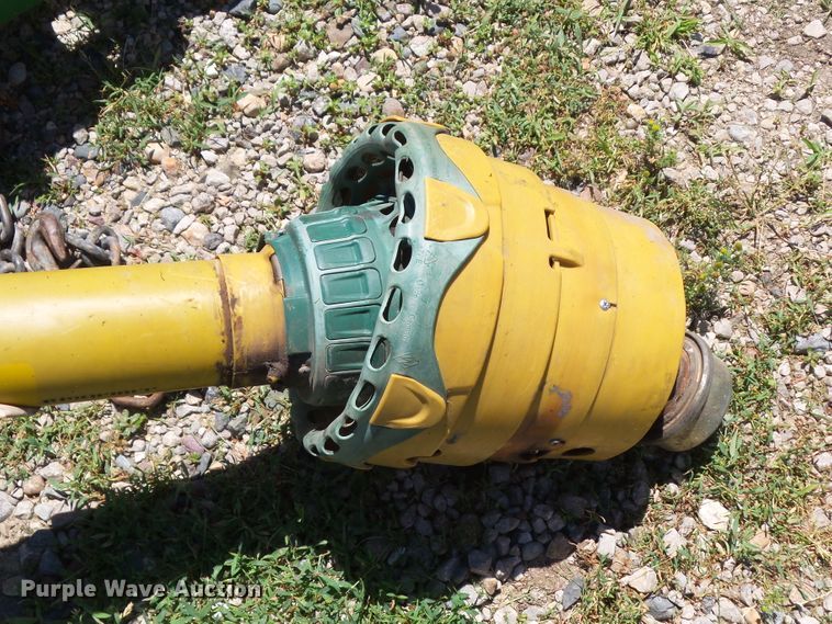 image for item GX9104 John Deere CX15 batwing rotary mower