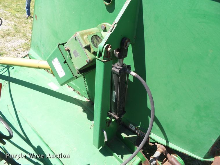 image for item GX9104 John Deere CX15 batwing rotary mower