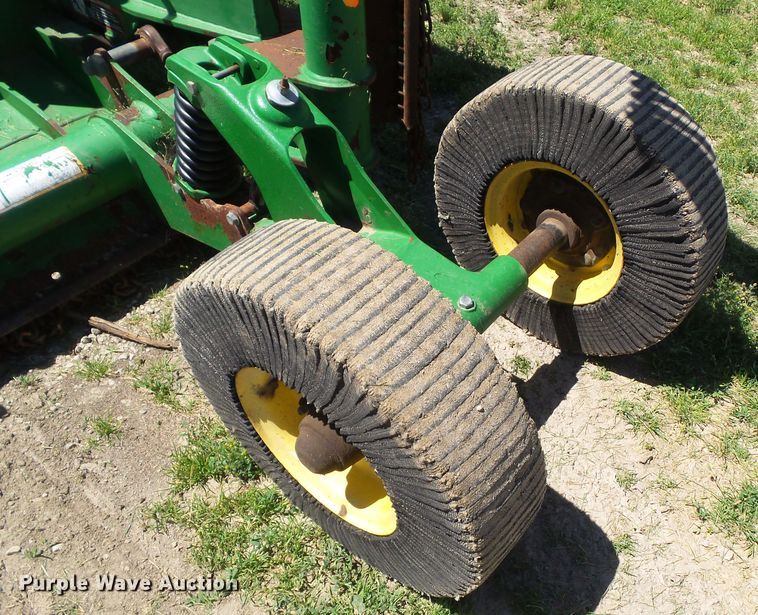 image for item GX9104 John Deere CX15 batwing rotary mower