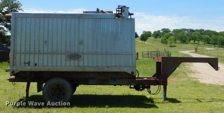 image for item GY9901 Krause 14K-65A grain trailer