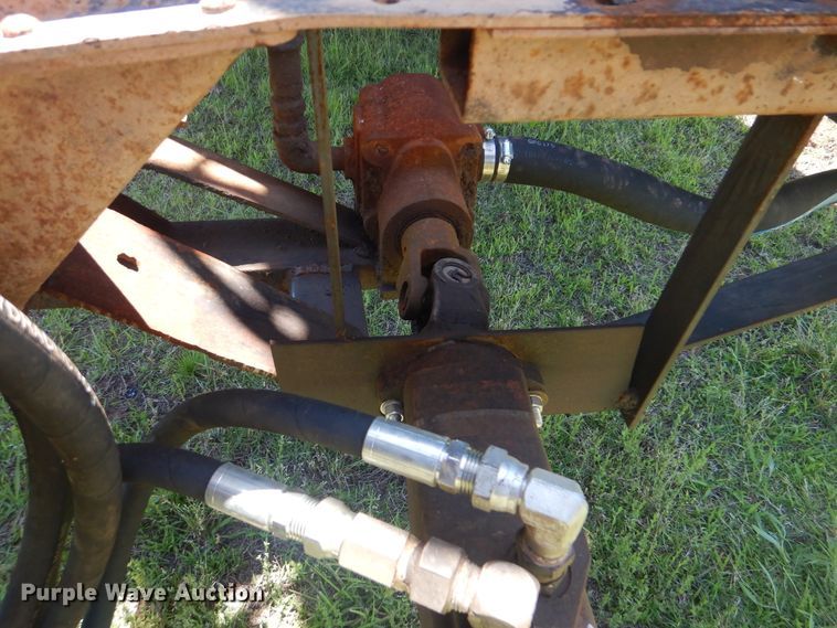 image for item GY9901 Krause 14K-65A grain trailer