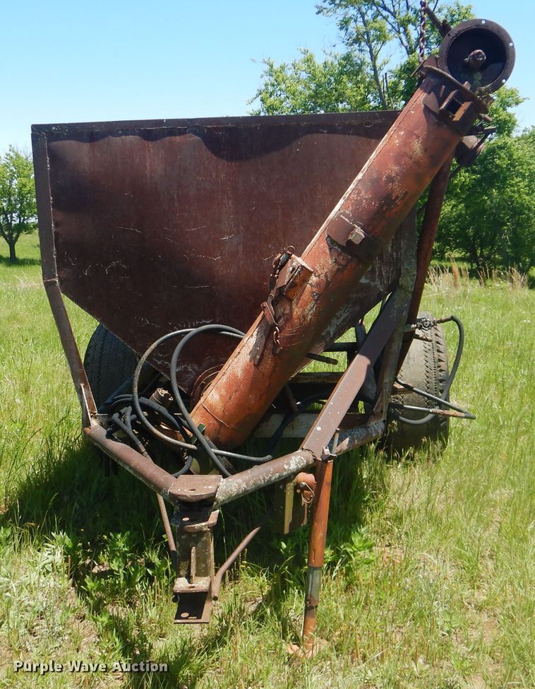 image for item GY9906 Grain cart