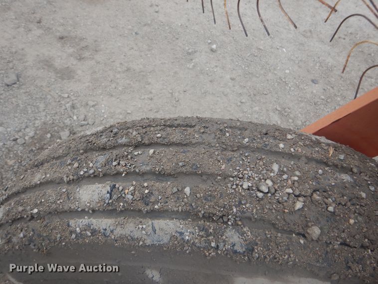 image for item GY9926 Vicon H1050 hay rake