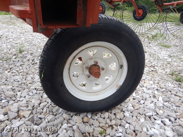 image for item HM9521 Pequea Turbo Rake hay rake