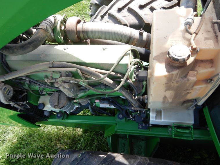 image for item HS9581 2004 John Deere 9220  4WD tractor