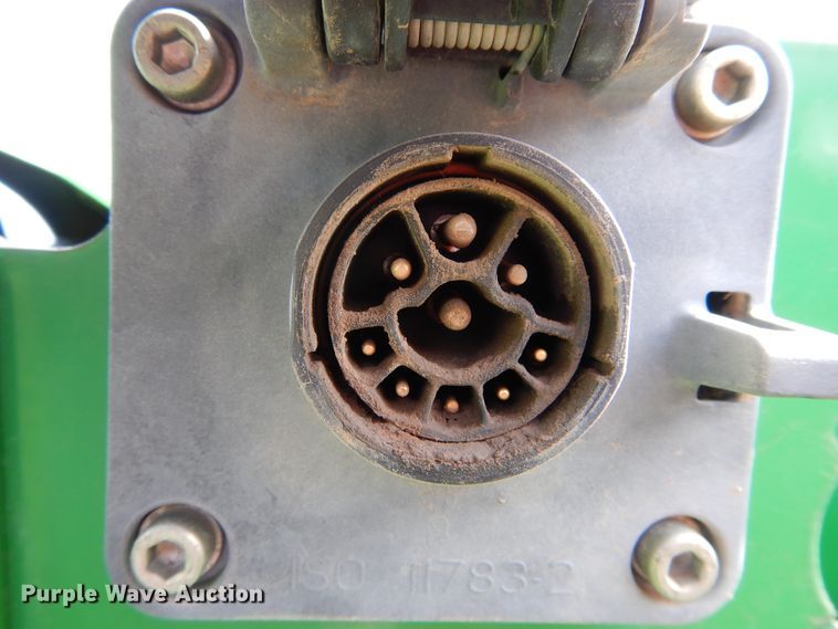 image for item HS9581 2004 John Deere 9220  4WD tractor