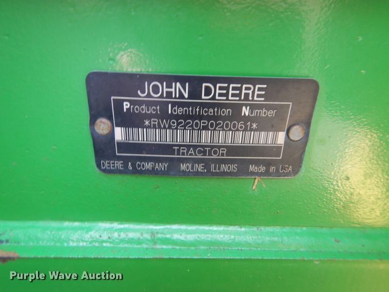 image for item HS9581 2004 John Deere 9220  4WD tractor