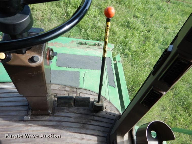 image for item HS9582 1990 John Deere 9600 combine