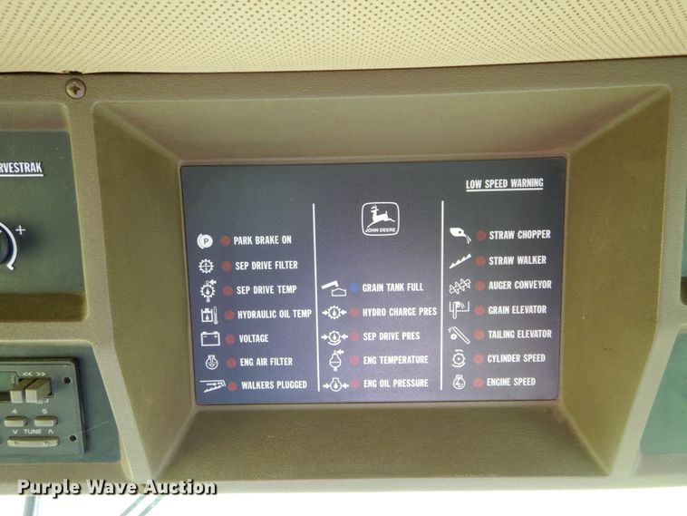 image for item HS9582 1990 John Deere 9600 combine