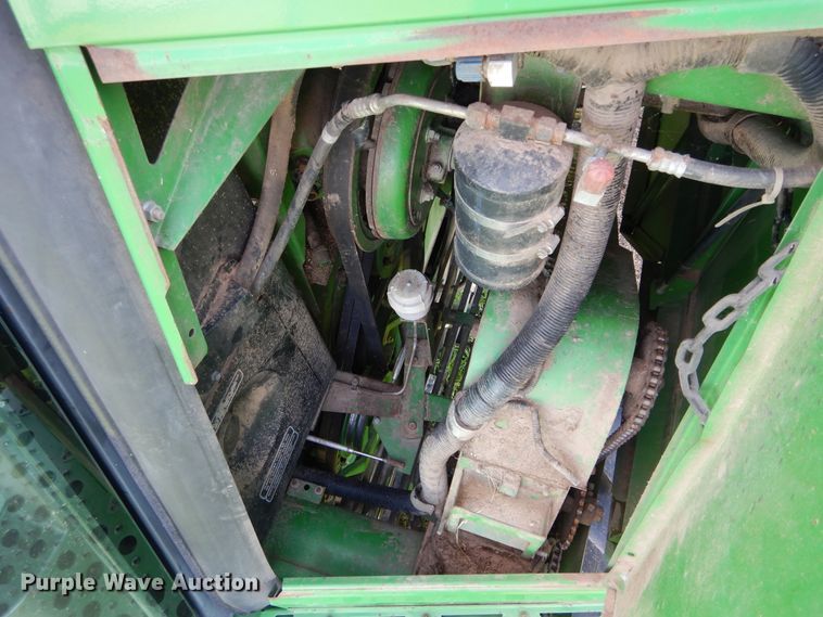 image for item HS9582 1990 John Deere 9600 combine