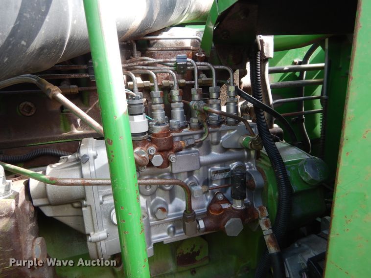 image for item HS9582 1990 John Deere 9600 combine