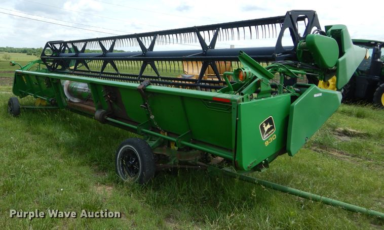 image for item HS9585 1998 John Deere 930  flex head