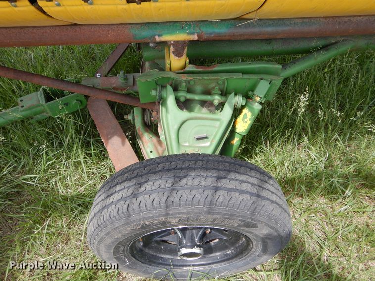 image for item HS9585 1998 John Deere 930  flex head