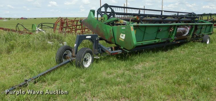 image for item HS9586 1994 John Deere 930 flex head