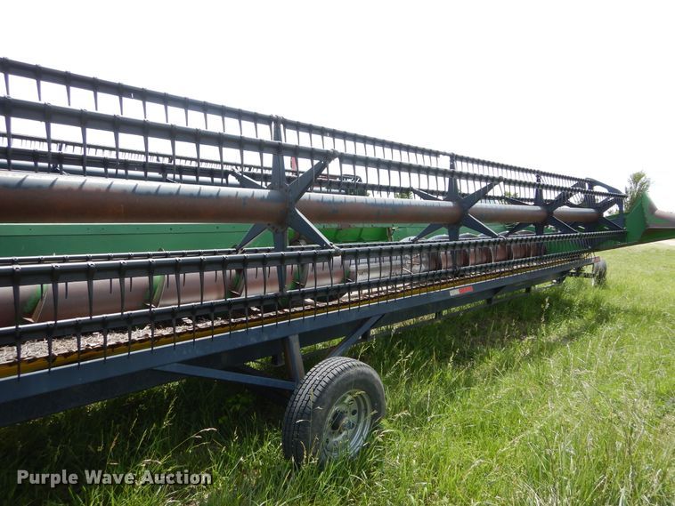 image for item HS9586 1994 John Deere 930 flex head