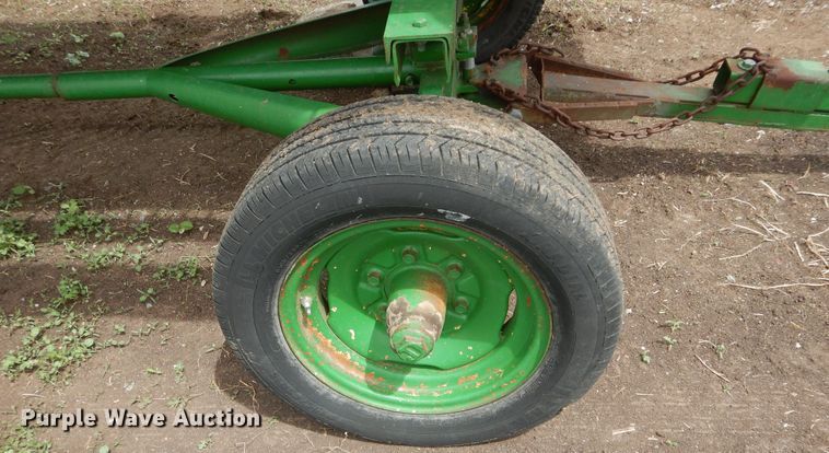 image for item HS9587 1992 John Deere 930 rigid head