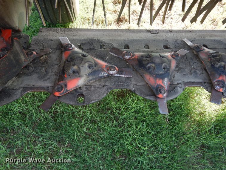 image for item HS9638 2016 Kubota DMC8540T disc mower