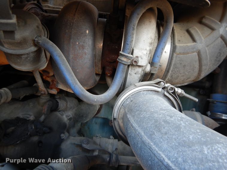 image for item DE5800 2003 Freightliner Century Classic  semi truck