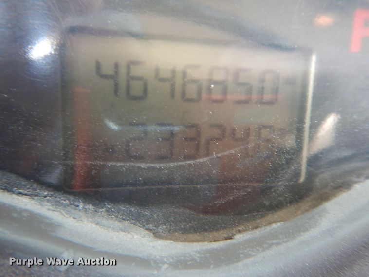 image for item DH2411 2007 Mack CXN semi truck