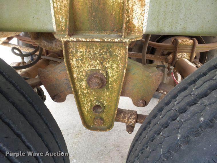 image for item DH3775 1997 Walker tank trailer