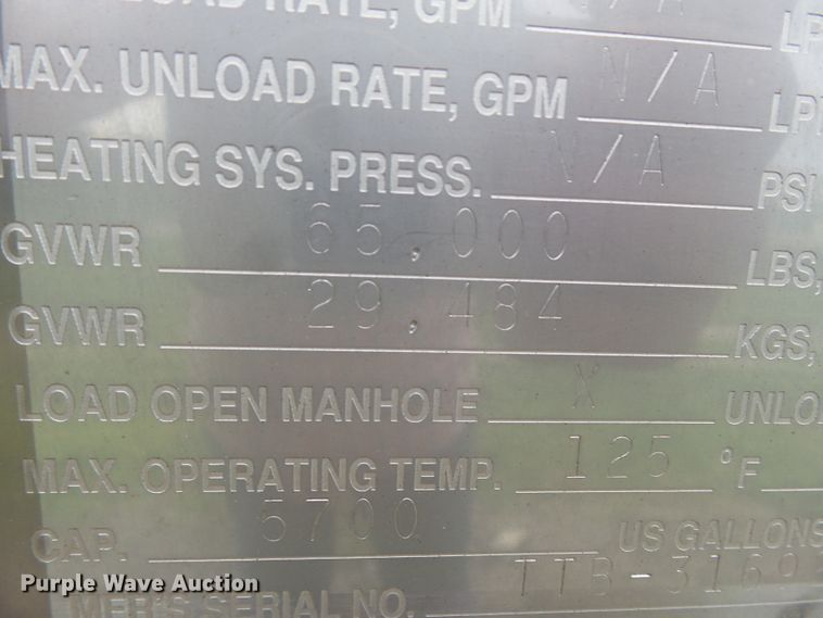 image for item DH3775 1997 Walker tank trailer