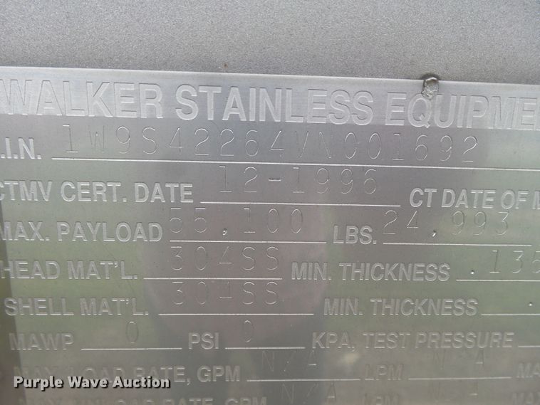 image for item DH3775 1997 Walker tank trailer