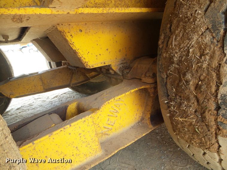 image for item DH4941 1970 Timpte LOF3T50 drop deck equipment trailer