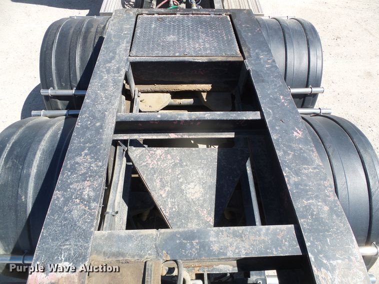 image for item DH4946 1990 Trail King TK100-DGP488 lowboy equipment trailer