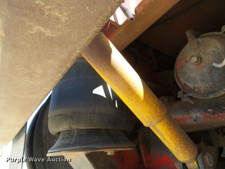 image for item DH4946 1990 Trail King TK100-DGP488 lowboy equipment trailer