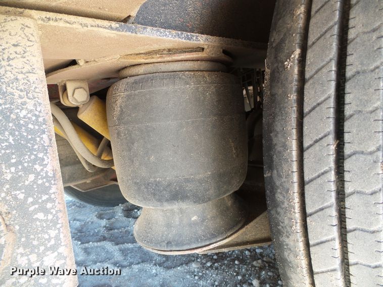 image for item DH4946 1990 Trail King TK100-DGP488 lowboy equipment trailer