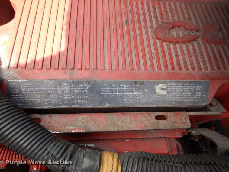 image for item DH5349 2007 International 9400i semi truck