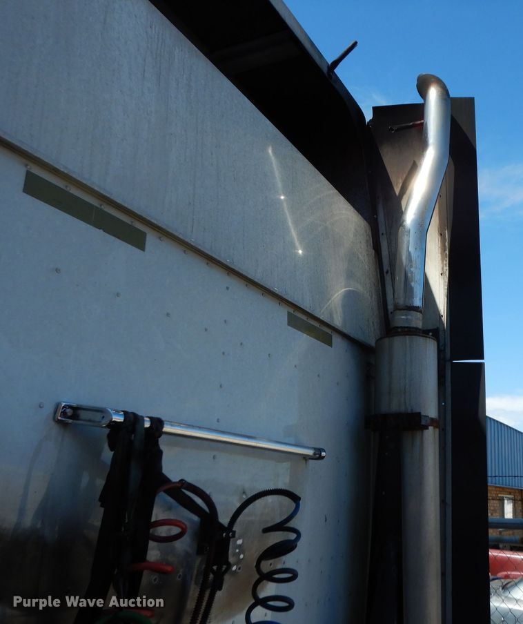 image for item DH5349 2007 International 9400i semi truck